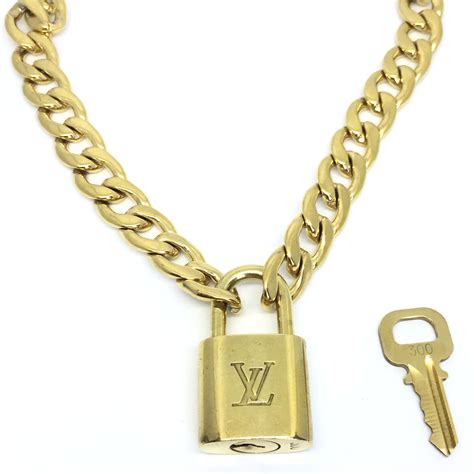 padlock chain necklace louis vuitton|Louis Vuitton letter necklace.